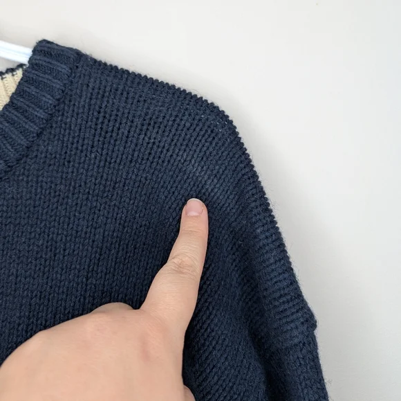 Roots Navy Knit Logo Sweater Wool Blend Crewneck Large - Picture 7 of 10
